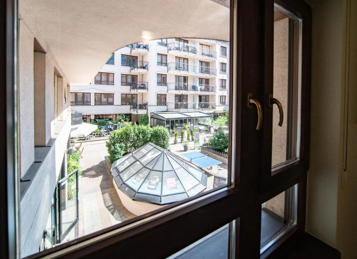 Free Parking! Soho Budapest 101, 4 Ppl, Ac, Superfast Wifi, Tv