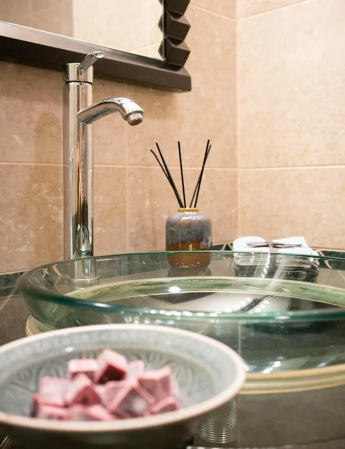 Free Parking! Soho Budapest 101, 4 Ppl, Ac, Superfast Wifi, Tv