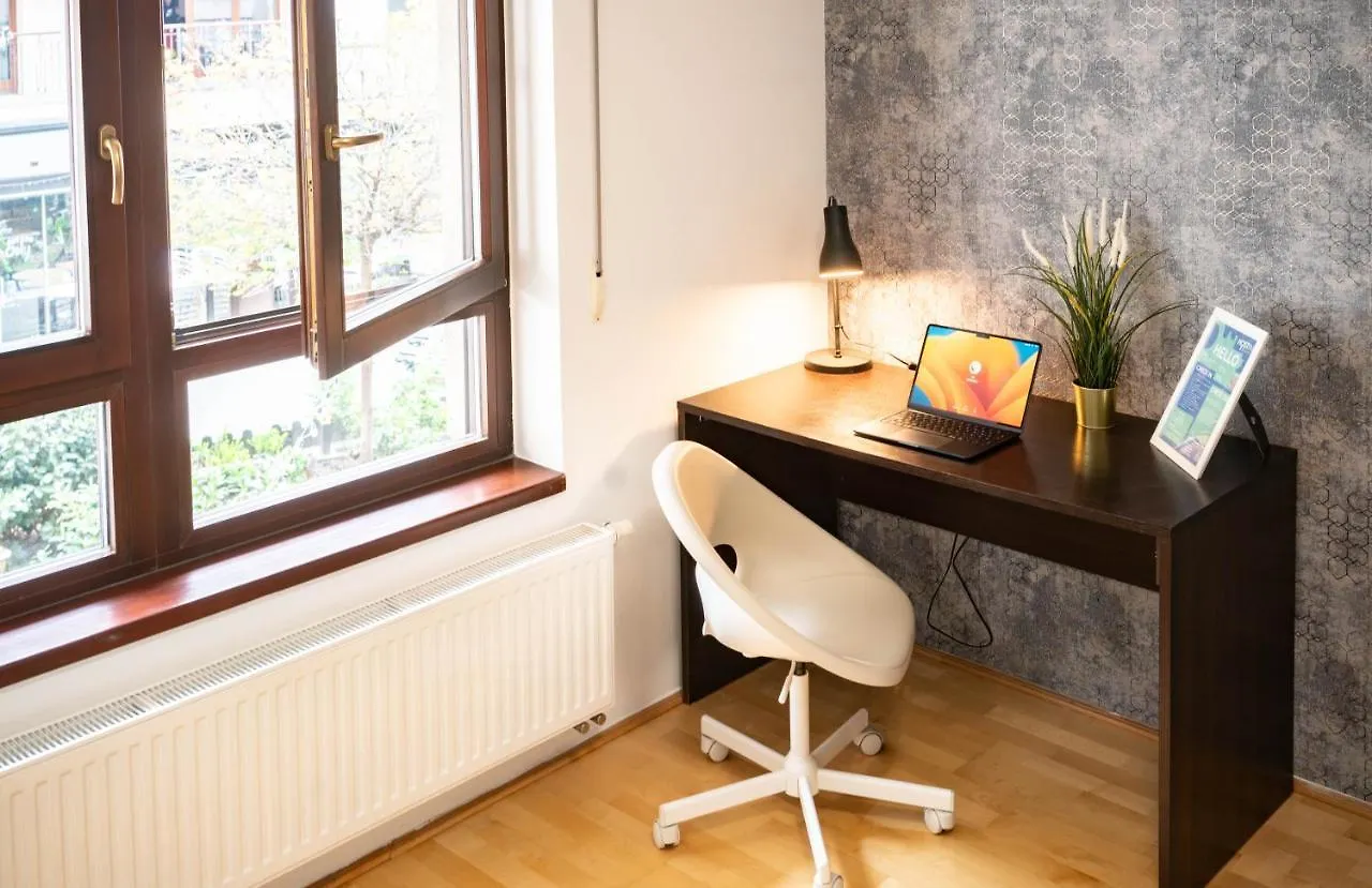 Free Parking! Soho Budapest 101, 4 Ppl, Ac, Superfast Wifi, Tv Apartment